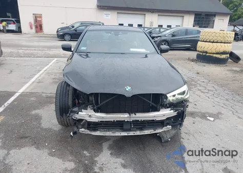 2019 BMW 530I xDrive из США, поврежденный, VIN WBAJA7C59KG911520